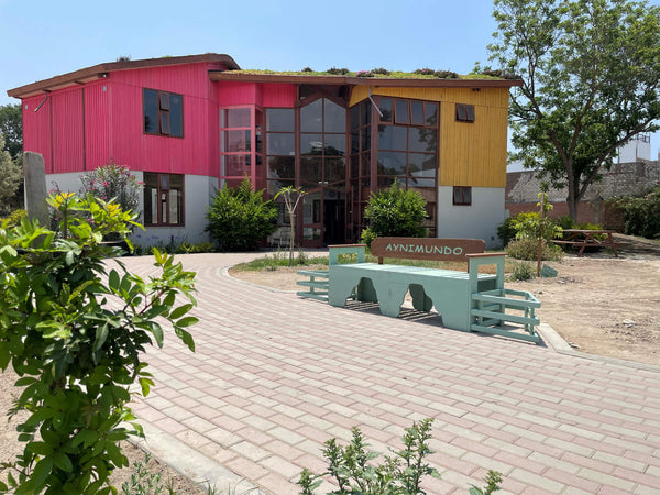Project inspiration for exterior wood siding and furniture finished with Rubio Monocoat DuroGrit single-layer exterior wood stain and finish in one.