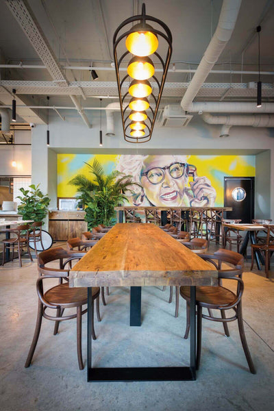 Restaurant used Rubio Monocoat to protect their chairs and tables.