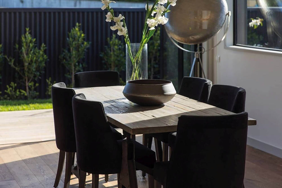 Dining room with hardwax flooring finished wood Rubio Monocoat.