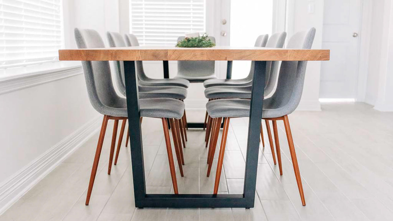 White oak tabletop finished with Rubio Monocoat Oil Plus 2C hardwax oil wood stain and finish for interior wood projects.
