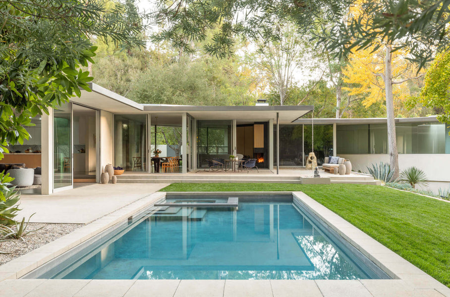 A backyard oasis with a pool facing the Oakdell Residence in Studio City, California.
