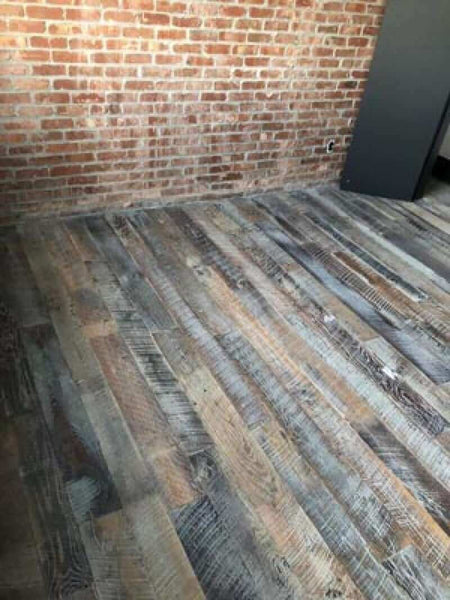 White rustic wood flooring.