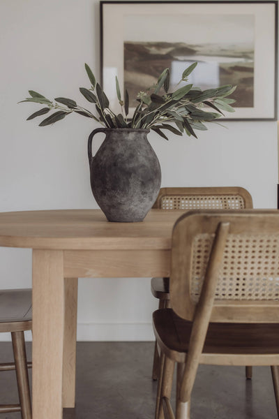 White oak dining table finished with Rubio Monocoat Oil Plus 2C "Mist 5".