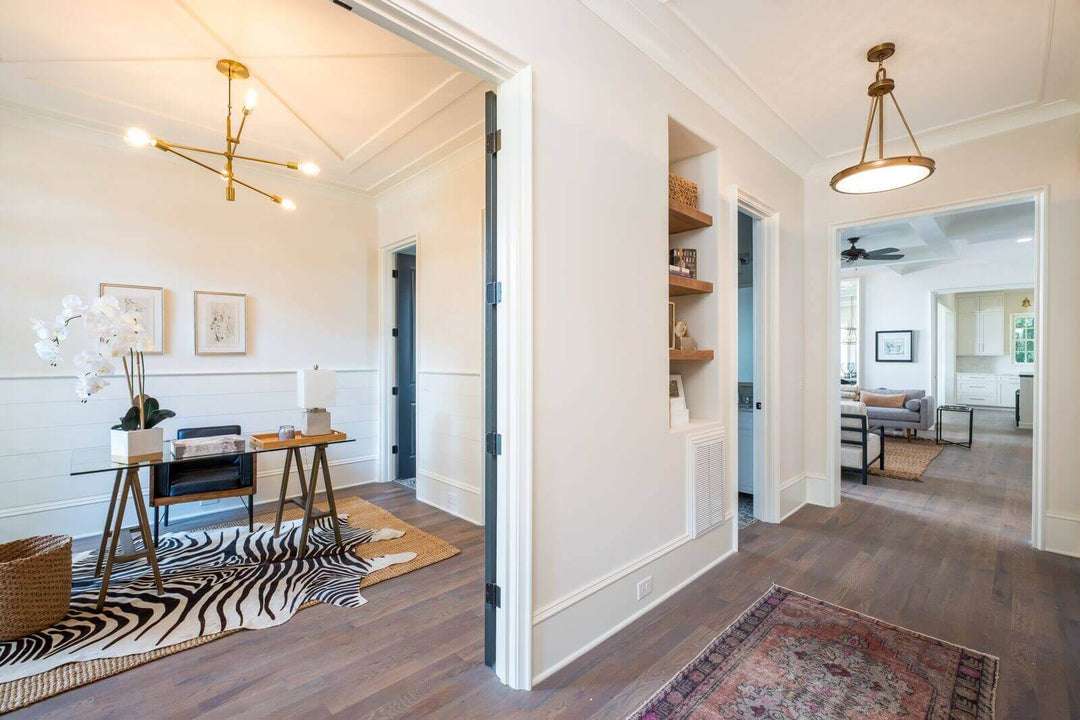 Study that has wooden floors finished with Rubio Monocoat.