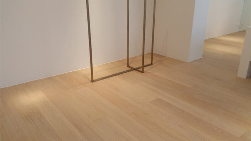 Oak wood flooring finished with Rubio Monocoat Oil Plus 2C.